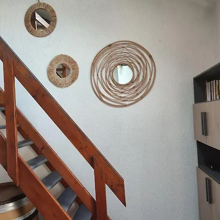 Souvenirs De Dans Un Quartier Tres Agreable Reims